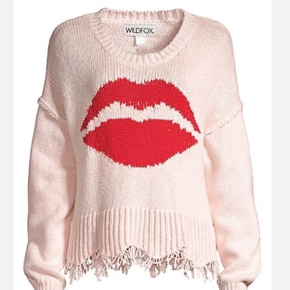 Wildfox NWT First Kiss Luna Knit Pink Red Lips Distressed Hem Cuffs Sweater M - Picture 3 of 14